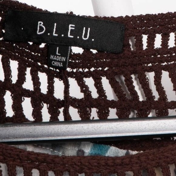 B.L.E.U. Shirt L Womens Animal Print Blue Brown Crochet Rhinestone Short Sleeve - Picture 5 of 6